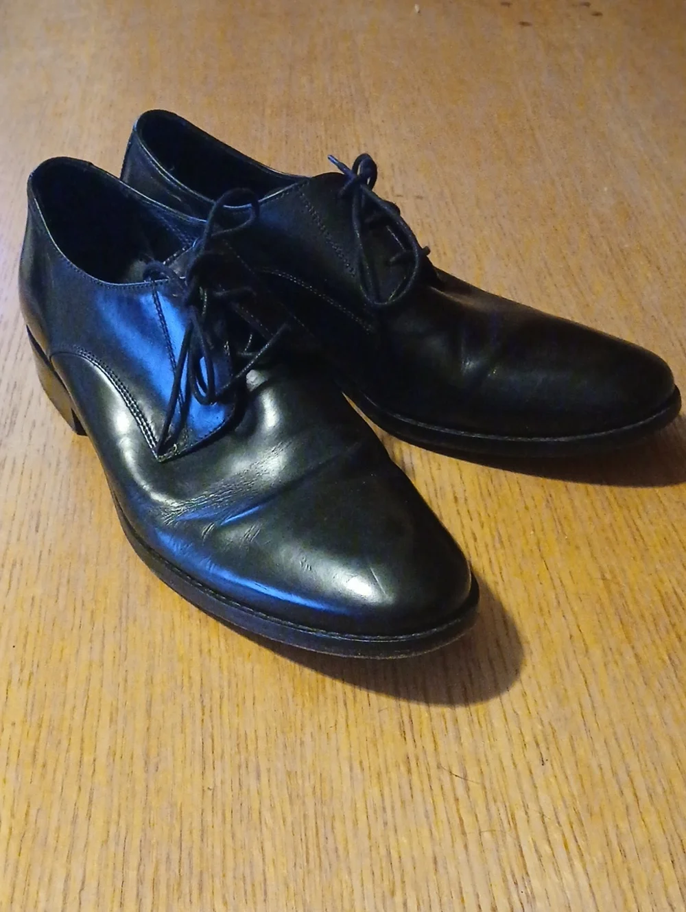 Cole Haan Black Leather Derby Lace-Up Shoes